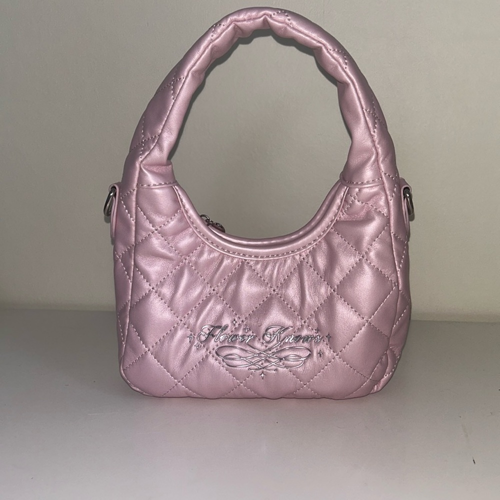 Flower Knows limited addition pink pursel